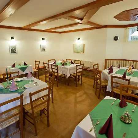 Villa Sakura Panzio-3